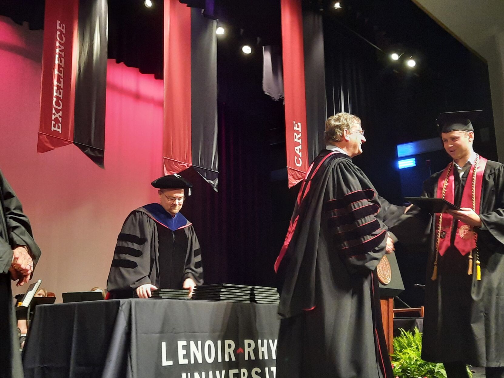 2022 LR Graduation (10).jpg